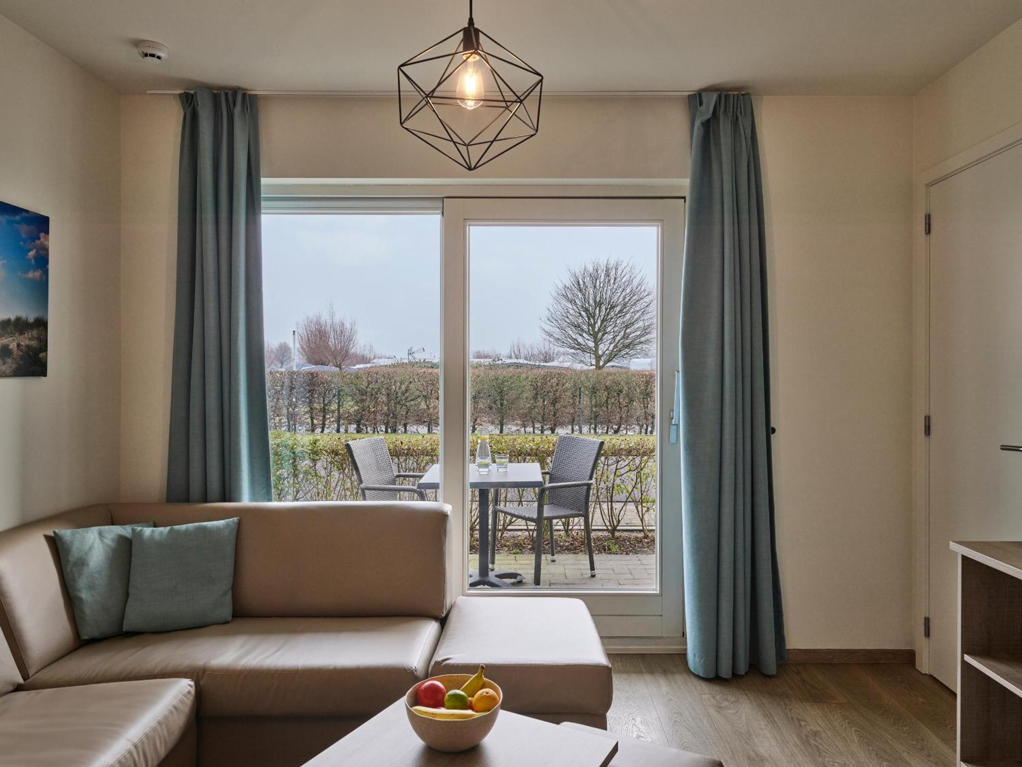 Holiday Suites Nieuwpoort Exteriör bild